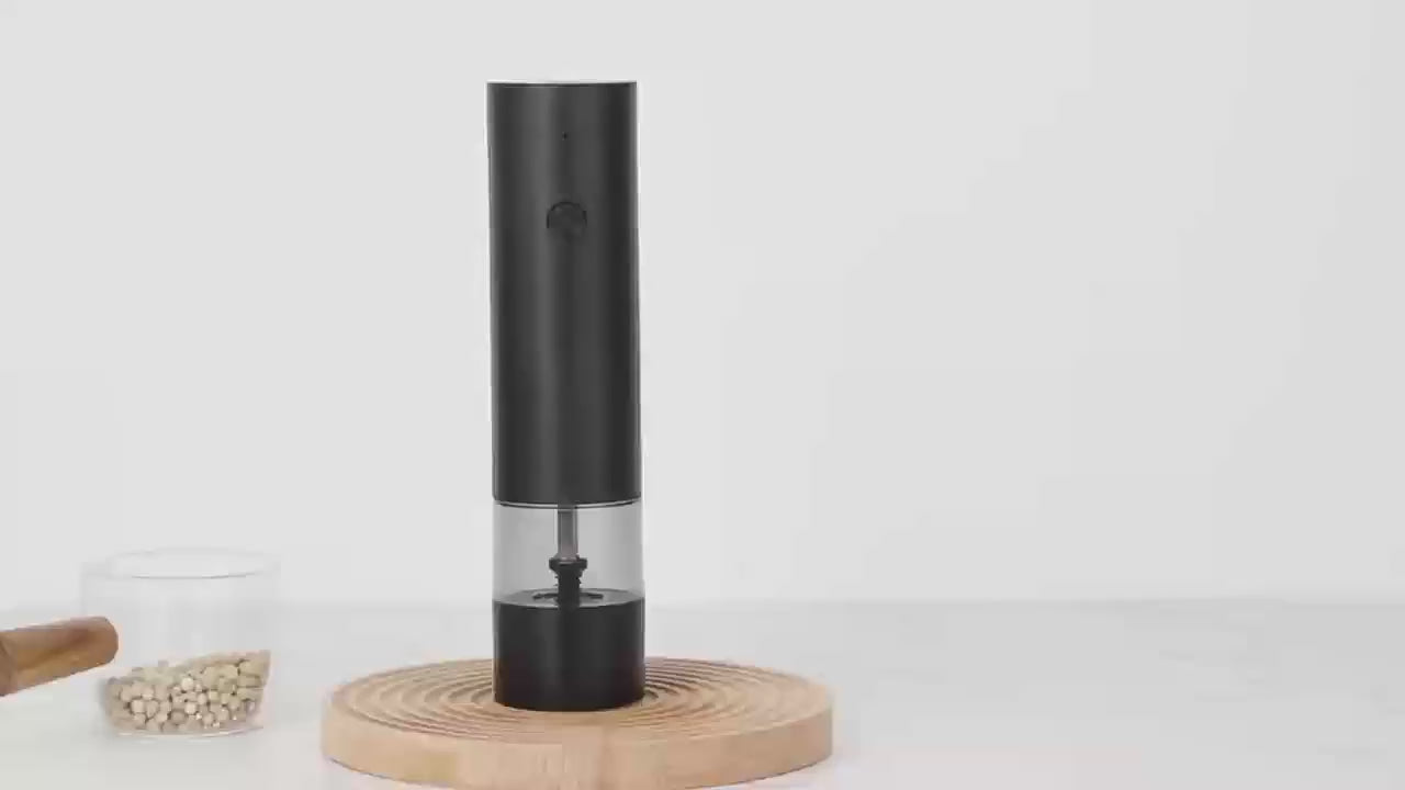 2pcs USB Rechargeable Salt And Pepper Grinder Set